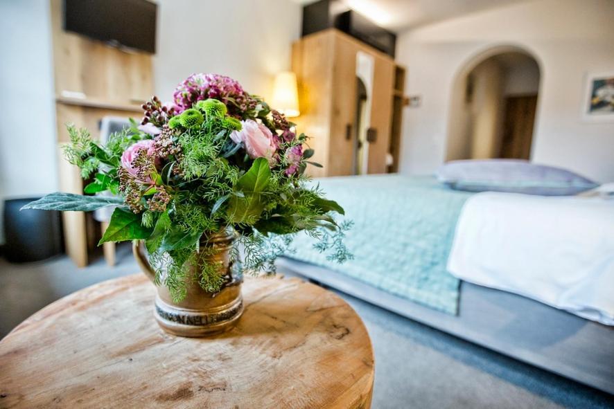 Historisches Gasthaus Hotel Hirschen Horn Гаенхофен Екстериор снимка