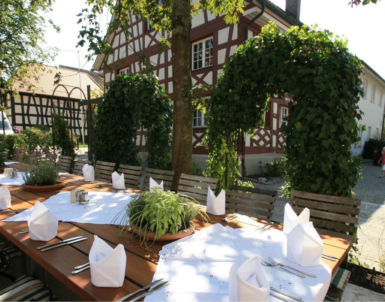 Historisches Gasthaus Hotel Hirschen Horn Гаенхофен Екстериор снимка